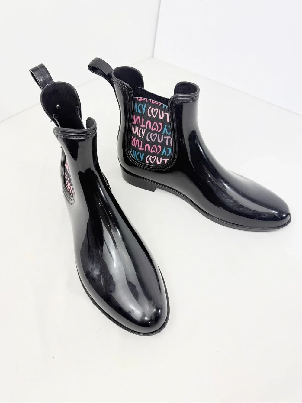 Juicy Couture ROMANCE Black Colorful Heart Glossy Rubber Chelsea Rain Boots